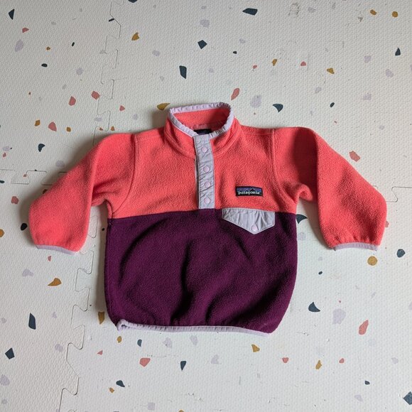 6–12M Patagonia Synchilla Fleece – Pink & Purple Snap Pullover - Picture 3 of 5